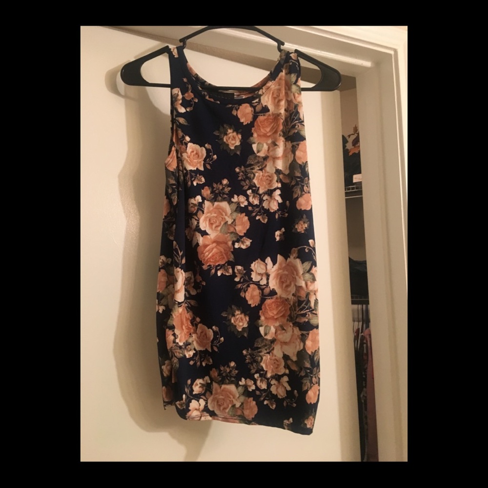 Sleeveless top